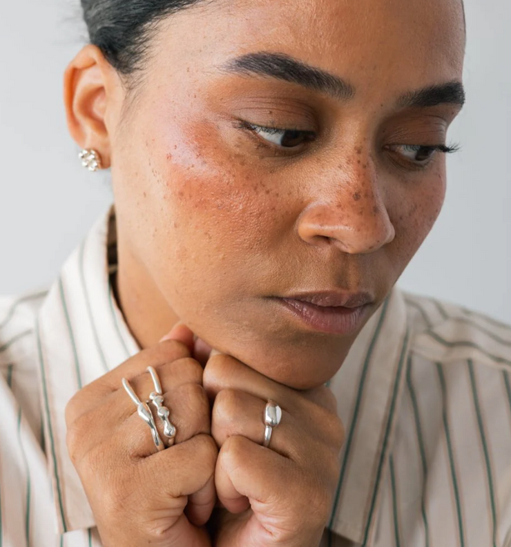 DOVA PRYCE -Daisy earrings