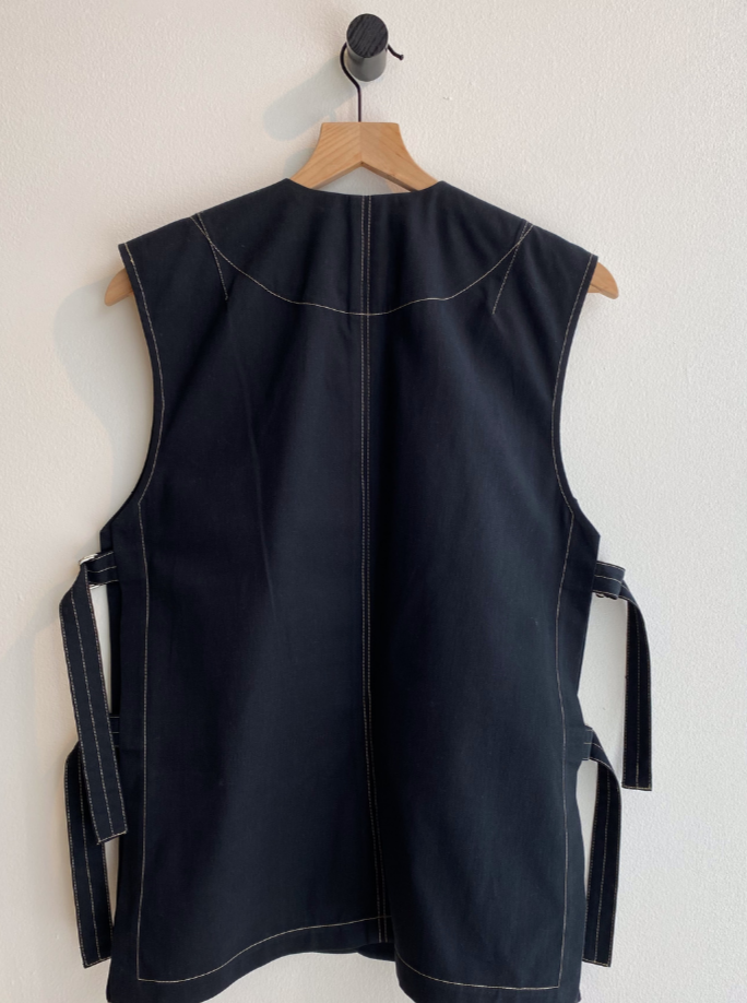 VERI - Sabato black twill vest