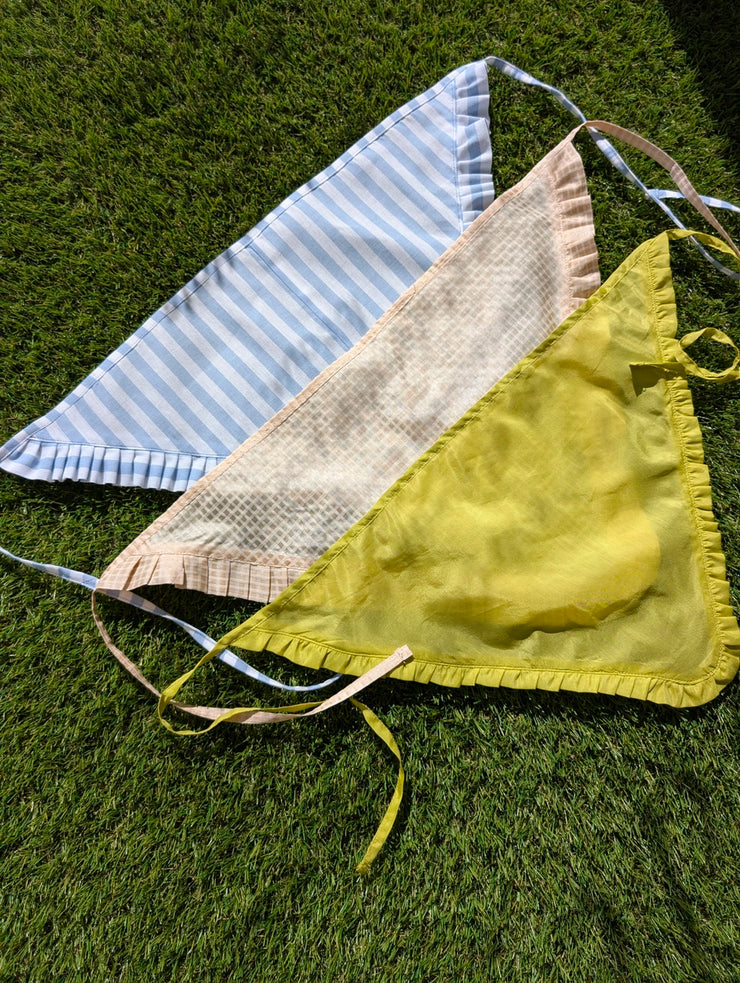 Bandana with Ruffle Edge