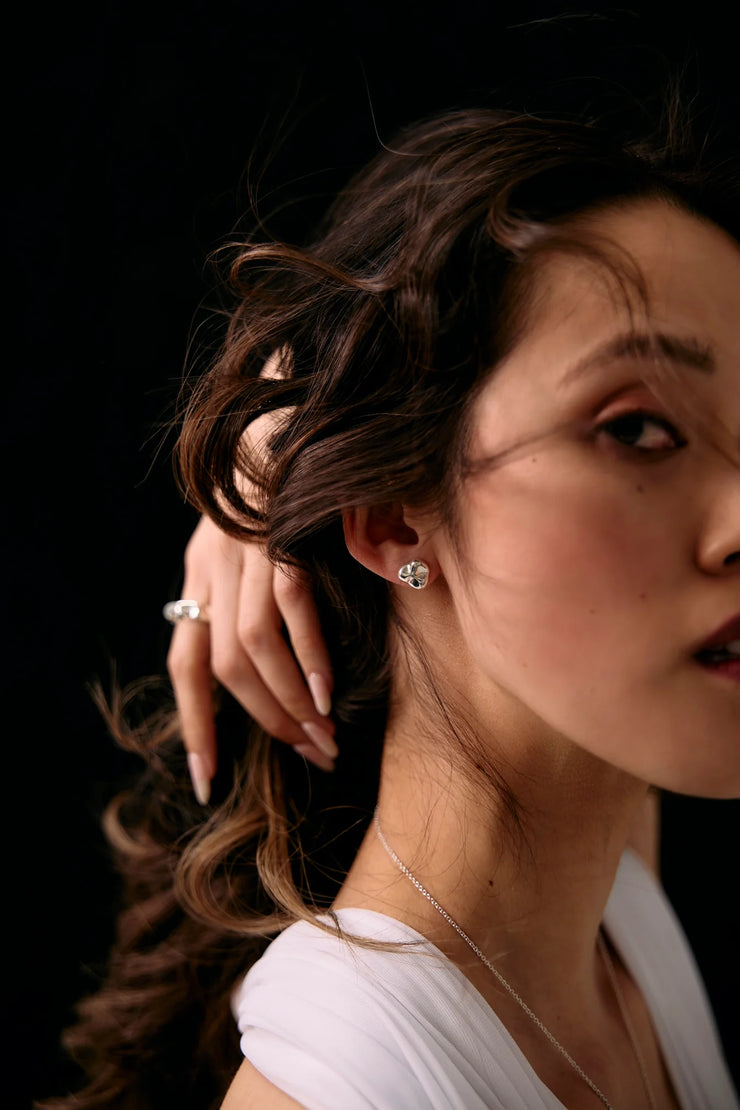 Séola atelier - Flore stud earring
