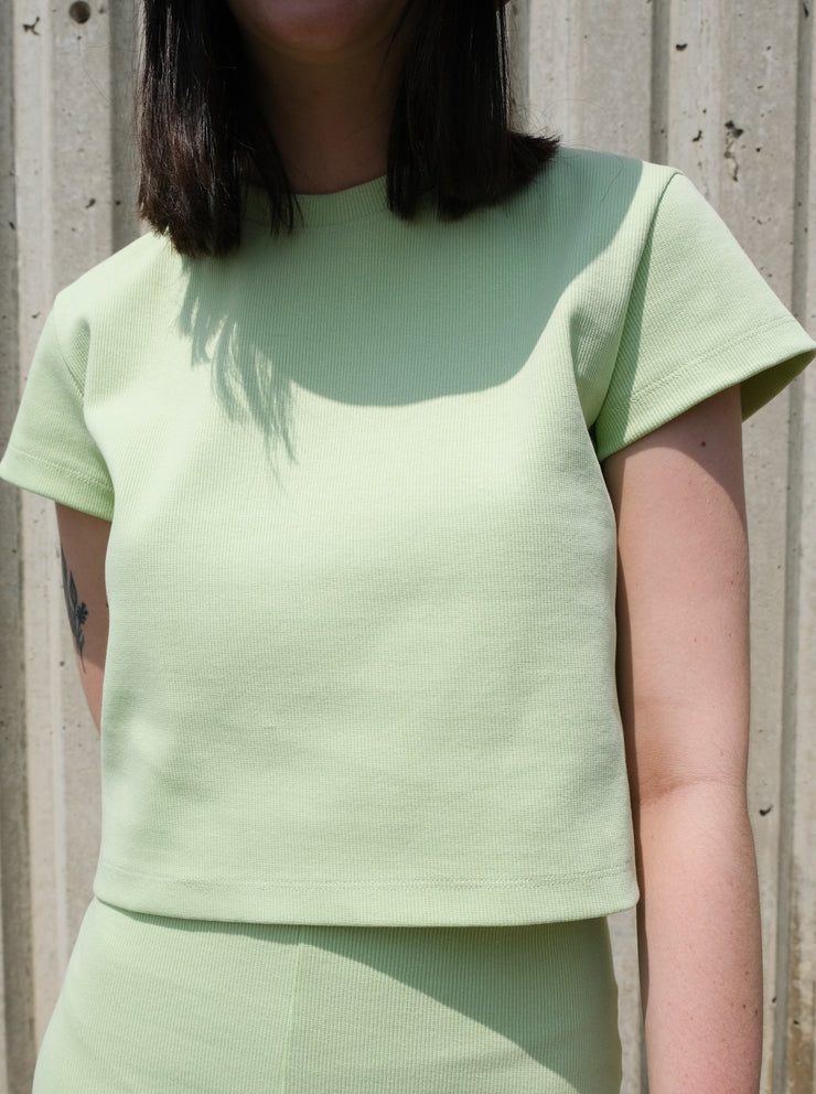 Honeydew BROOK t-shirt- L (3) with fabric defect or tiny holes at hem